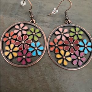 Retro Style Women's Earrings
Multi-color earrings